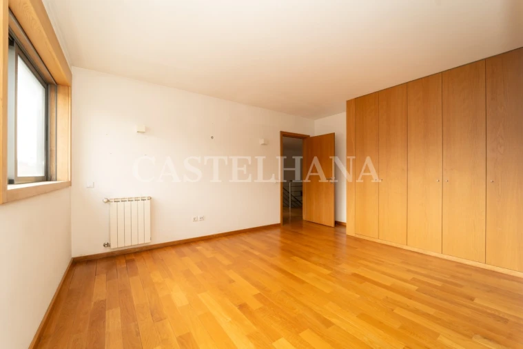 Apartamento T4 para Venda em Matosinhos e Leça da Palmeira Foto 28