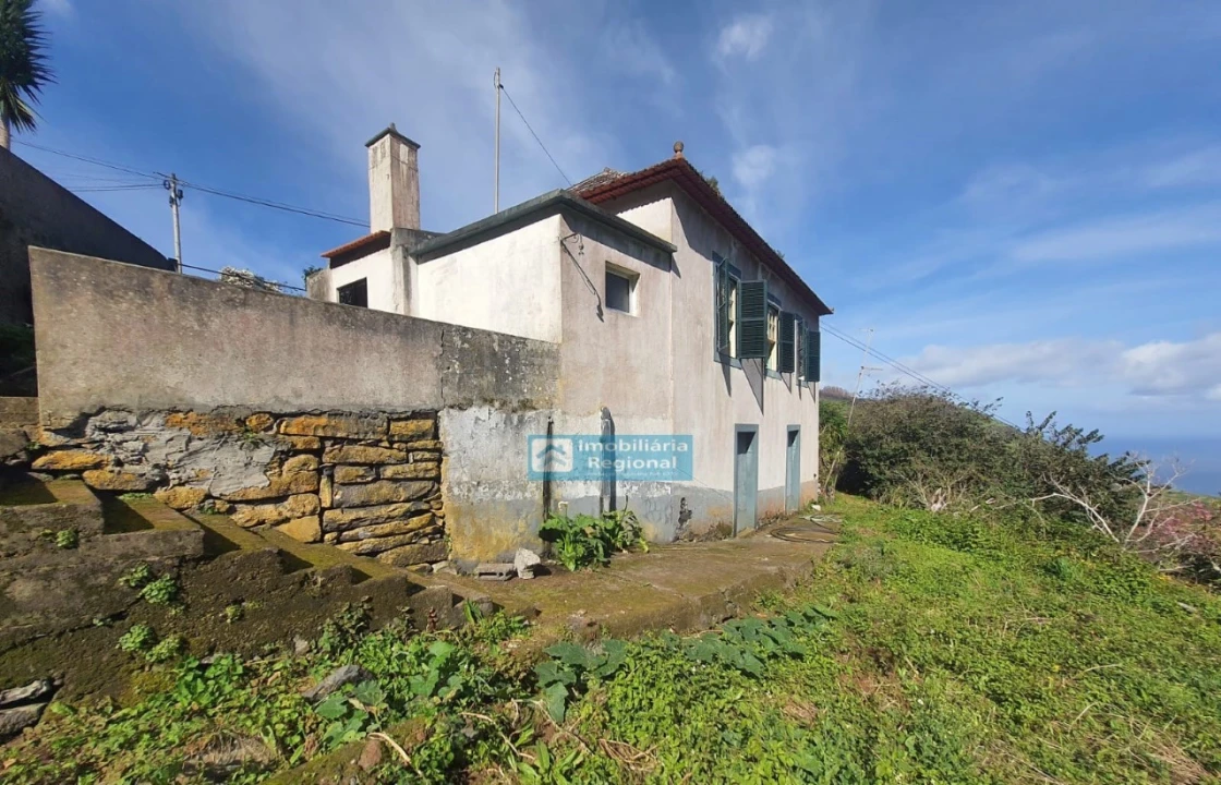 Moradia T4 para Venda em Ribeira da Janela Foto 5