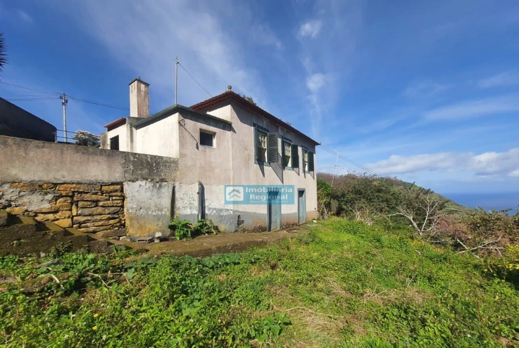 Moradia T4 para Venda em Ribeira da Janela Foto 4