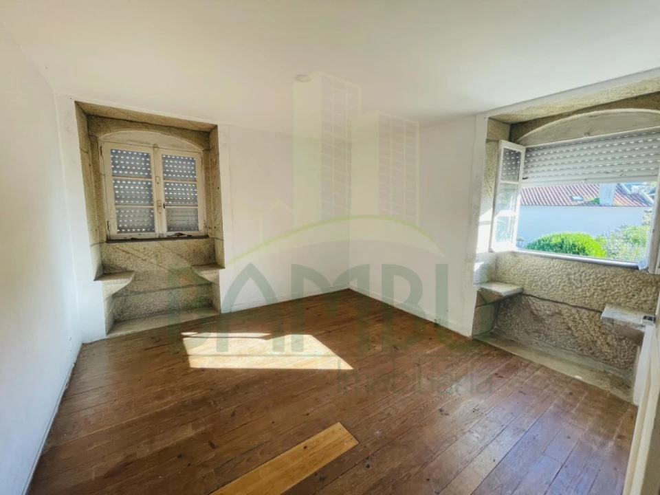 Moradia T7 para Venda em Seixas Foto 42