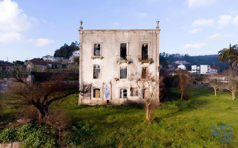 Prédio para Venda em Louredo Foto 14