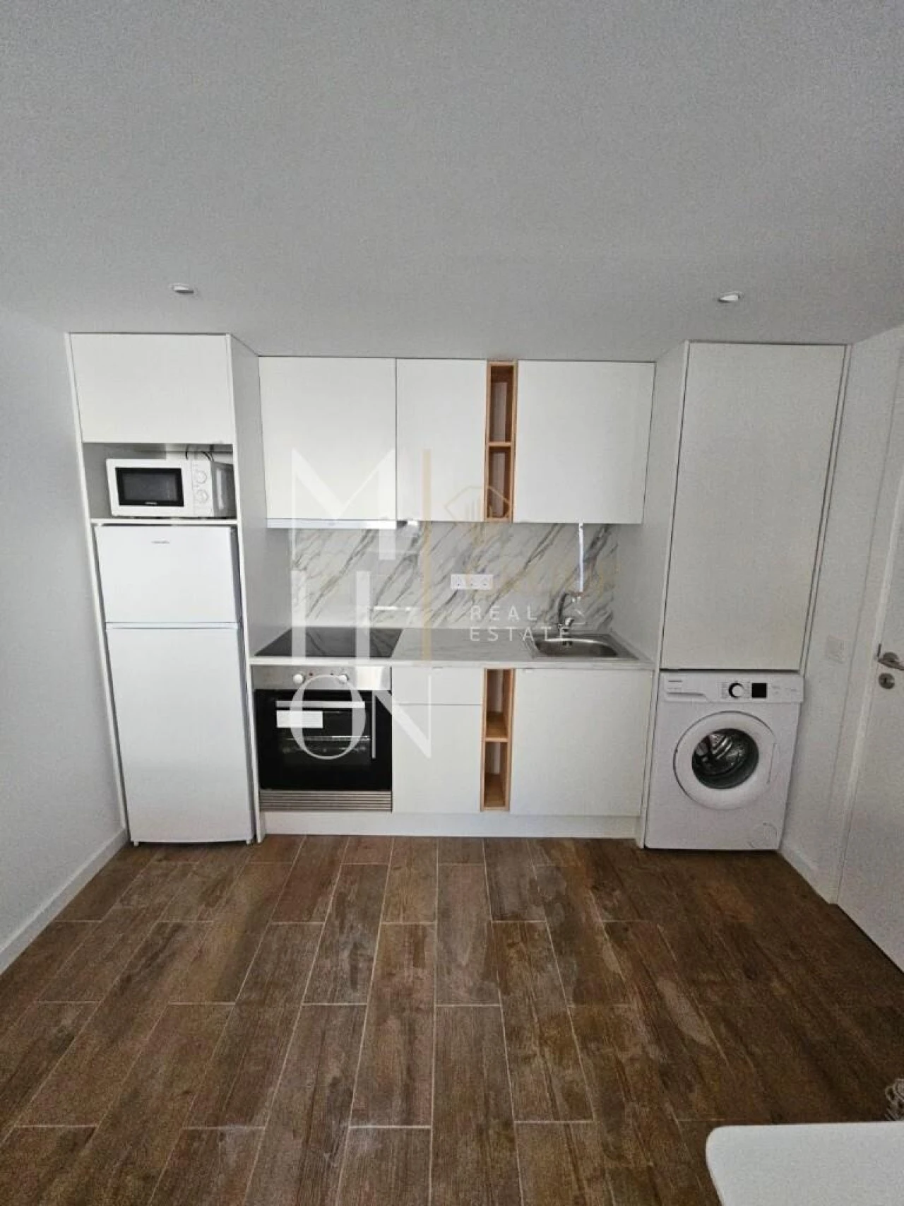 Moradia T1 para Venda em Paranhos Foto 4