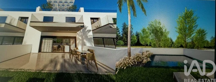 Moradia T4 para Venda em Faro (Sé e São Pedro)