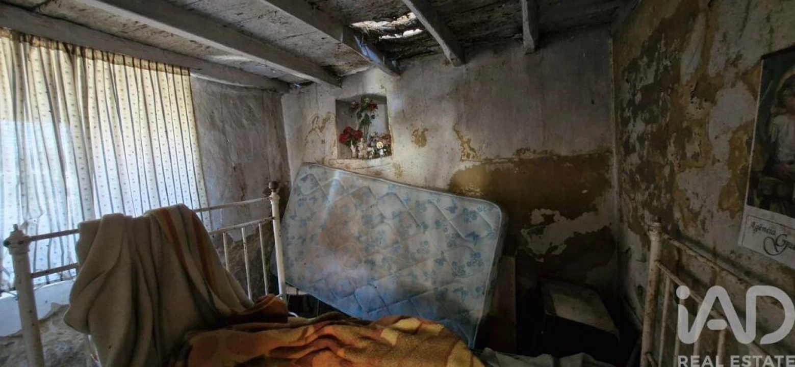 Moradia T1 para Venda em Carvalhal Foto 26