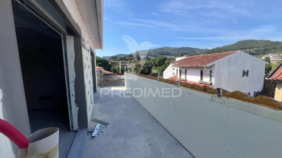 Apartamento T1 para Venda em Amares e Figueiredo Foto 13