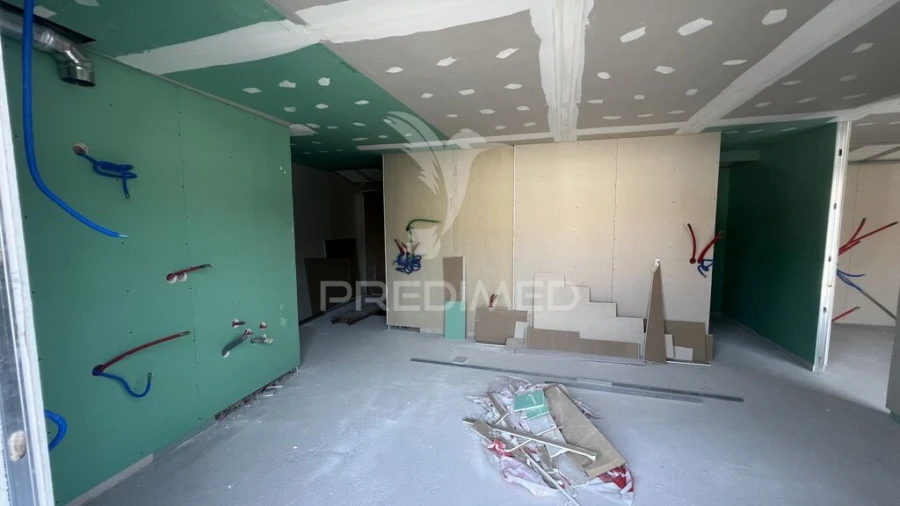 Apartamento T1 para Venda em Amares e Figueiredo Foto 7