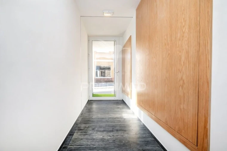 Apartamento T1 para Venda em Amares e Figueiredo Foto 20