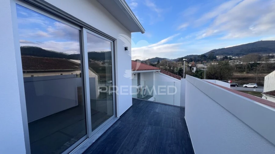 Apartamento T1 para Venda em Amares e Figueiredo Foto 14