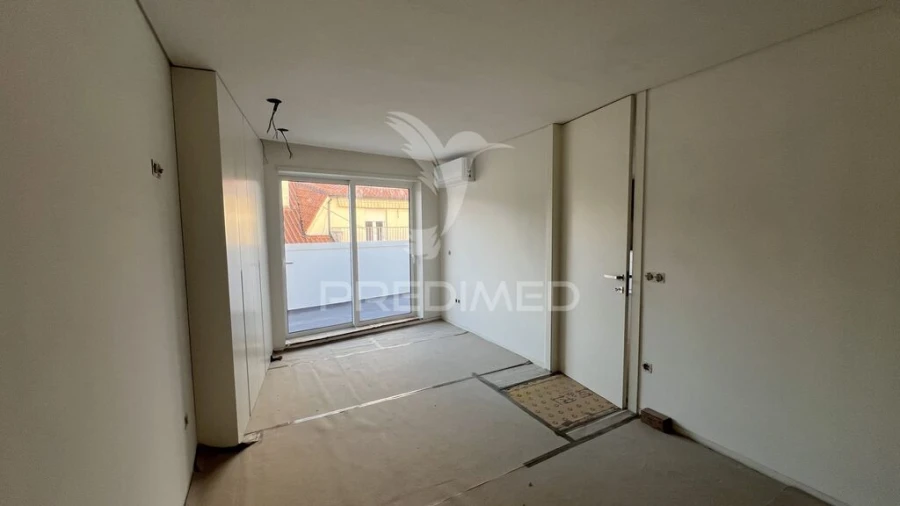 Apartamento T1 para Venda em Amares e Figueiredo Foto 6