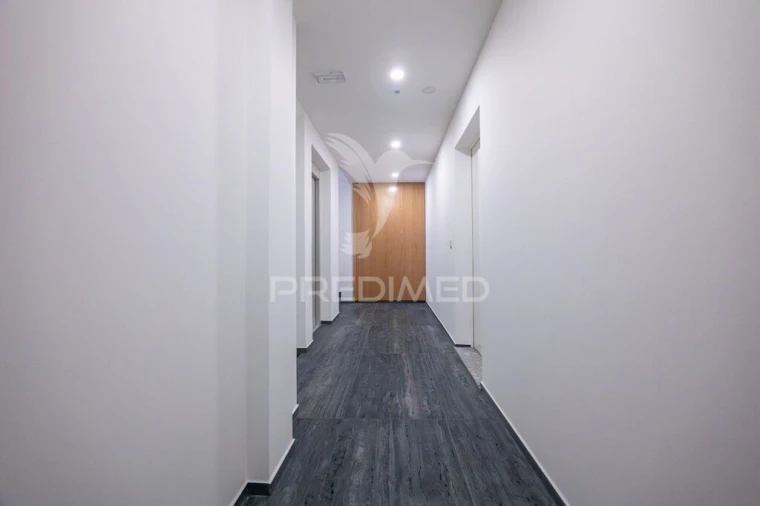 Apartamento T1 para Venda em Amares e Figueiredo Foto 15