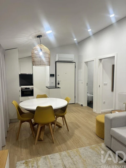 Apartamento T1 para Venda em Requeixo, Nossa Senhora de Fátima e Nariz