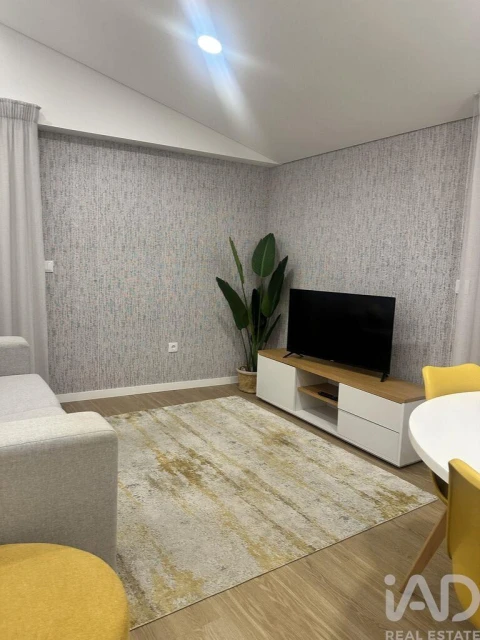 Apartamento T1 para Venda em Requeixo, Nossa Senhora de Fátima e Nariz
