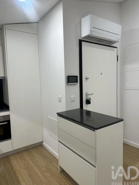Apartamento T1 para Venda em Requeixo, Nossa Senhora de Fátima e Nariz