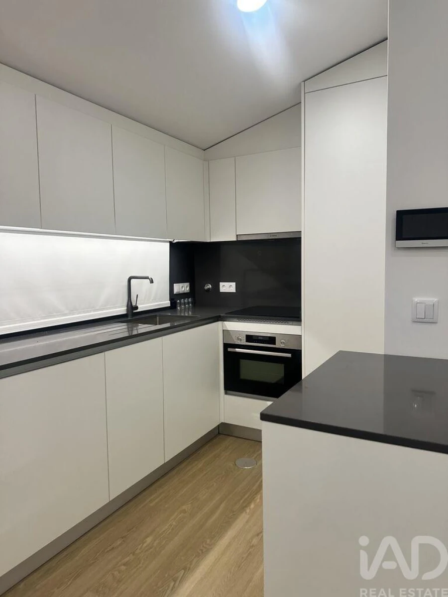 Apartamento T1 para Venda em Requeixo, Nossa Senhora de Fátima e Nariz Foto 9