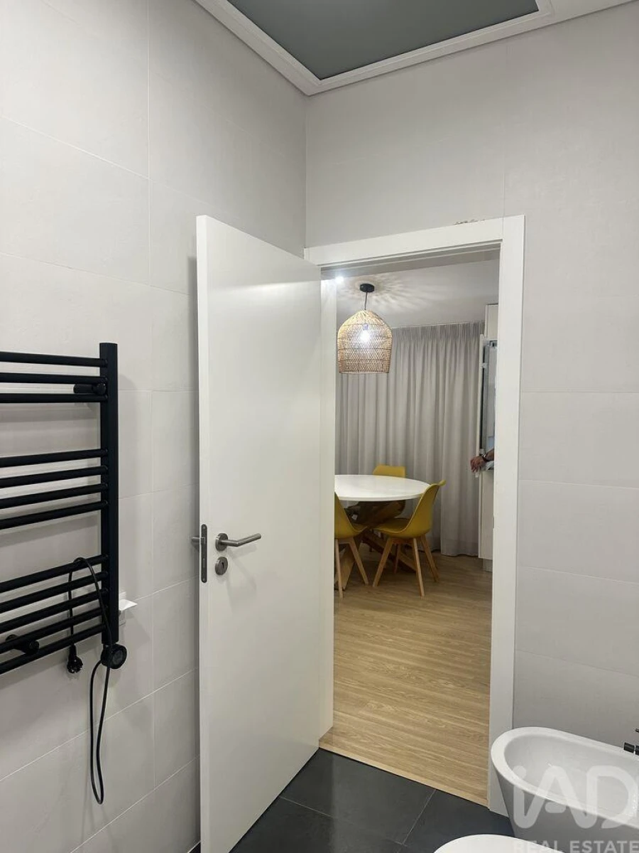 Apartamento T1 para Venda em Requeixo, Nossa Senhora de Fátima e Nariz Foto 20