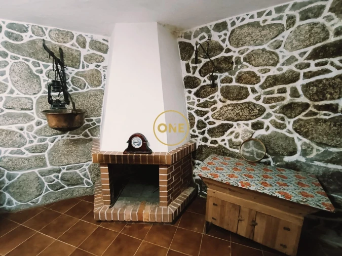 Moradia T3 para Venda em Cibões e Brufe Foto 3