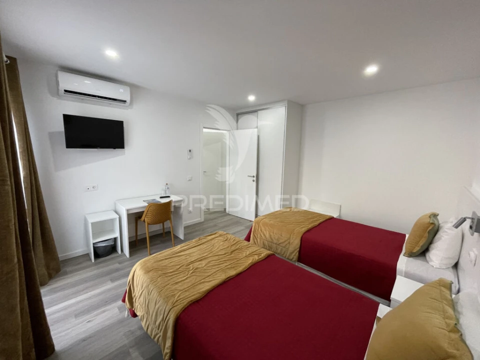 Moradia T6 para Venda em Madalena Foto 20