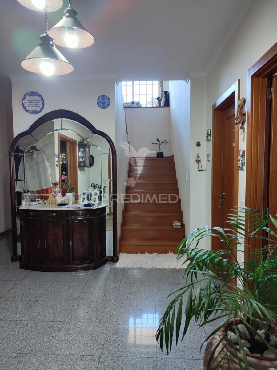 Moradia T7 para Venda em Coronado (São Romão e São Mamede) Foto 8