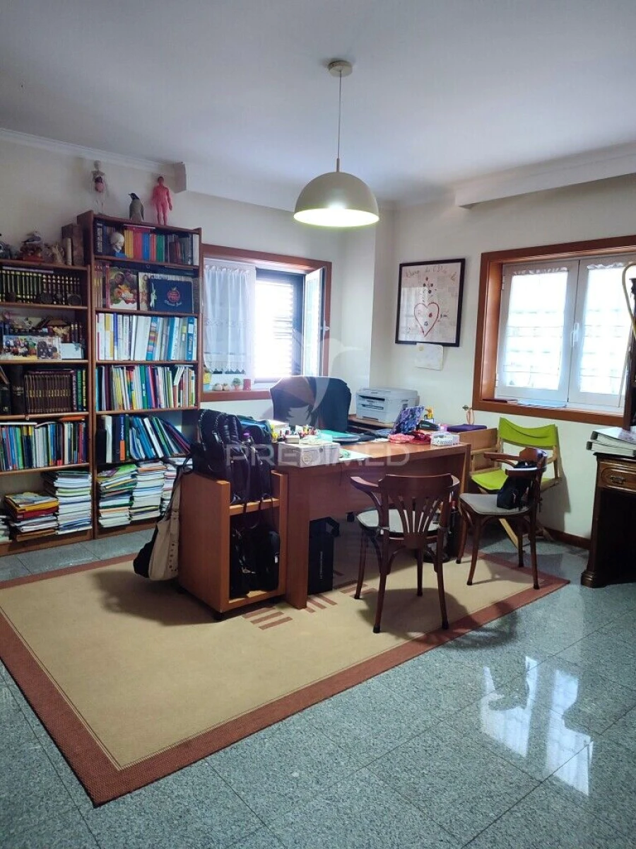 Moradia T7 para Venda em Coronado (São Romão e São Mamede) Foto 12