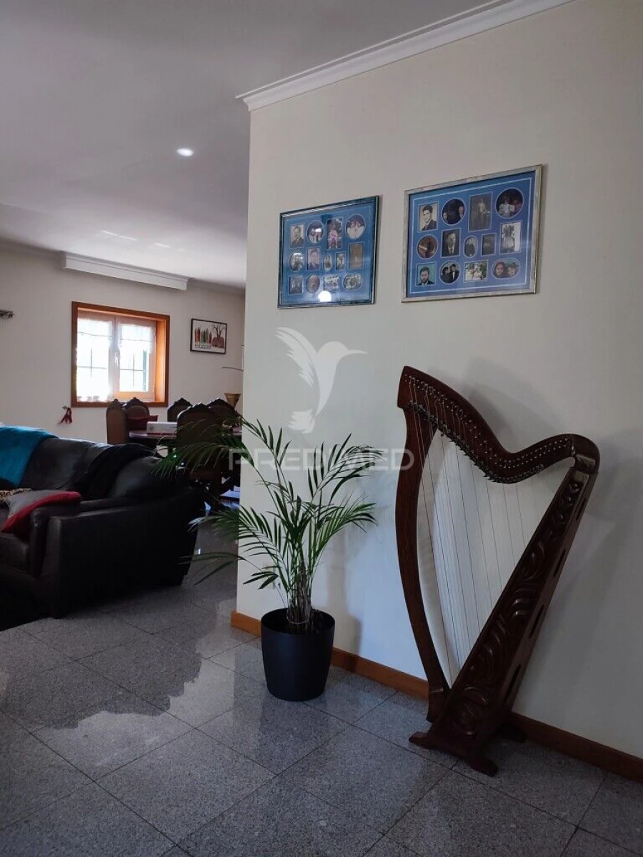 Moradia T7 para Venda em Coronado (São Romão e São Mamede) Foto 6