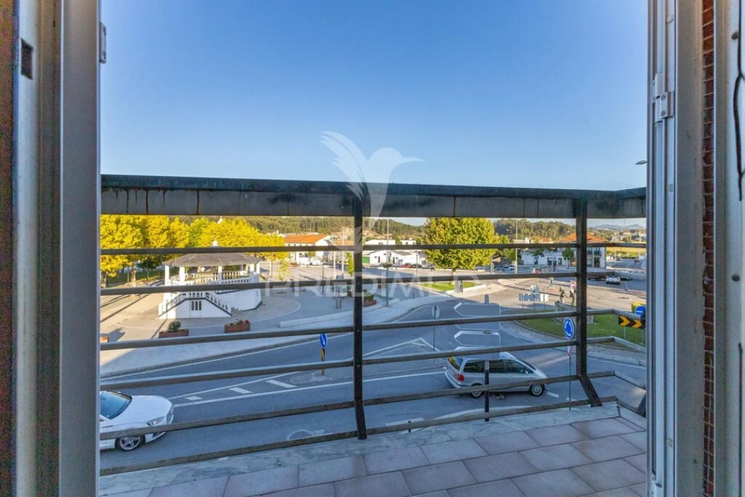 Moradia T4 para Venda em Campo e Sobrado Foto 14