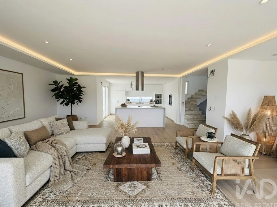 Moradia T3 para Venda em Ericeira Foto 1