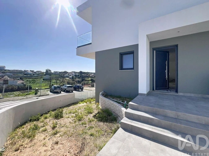 Moradia T3 para Venda em Ericeira Foto 13