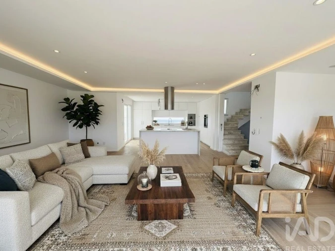 Moradia T3 para Venda em Ericeira Foto 1