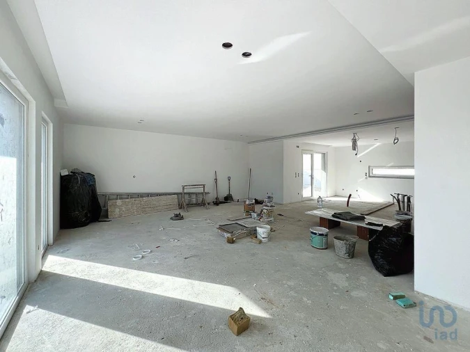 Moradia T3 para Venda em Ericeira Foto 8