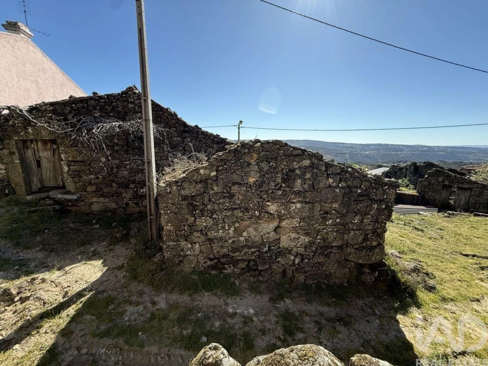 Moradia para Venda em Adoufe e Vilarinho de Samardã Foto 5
