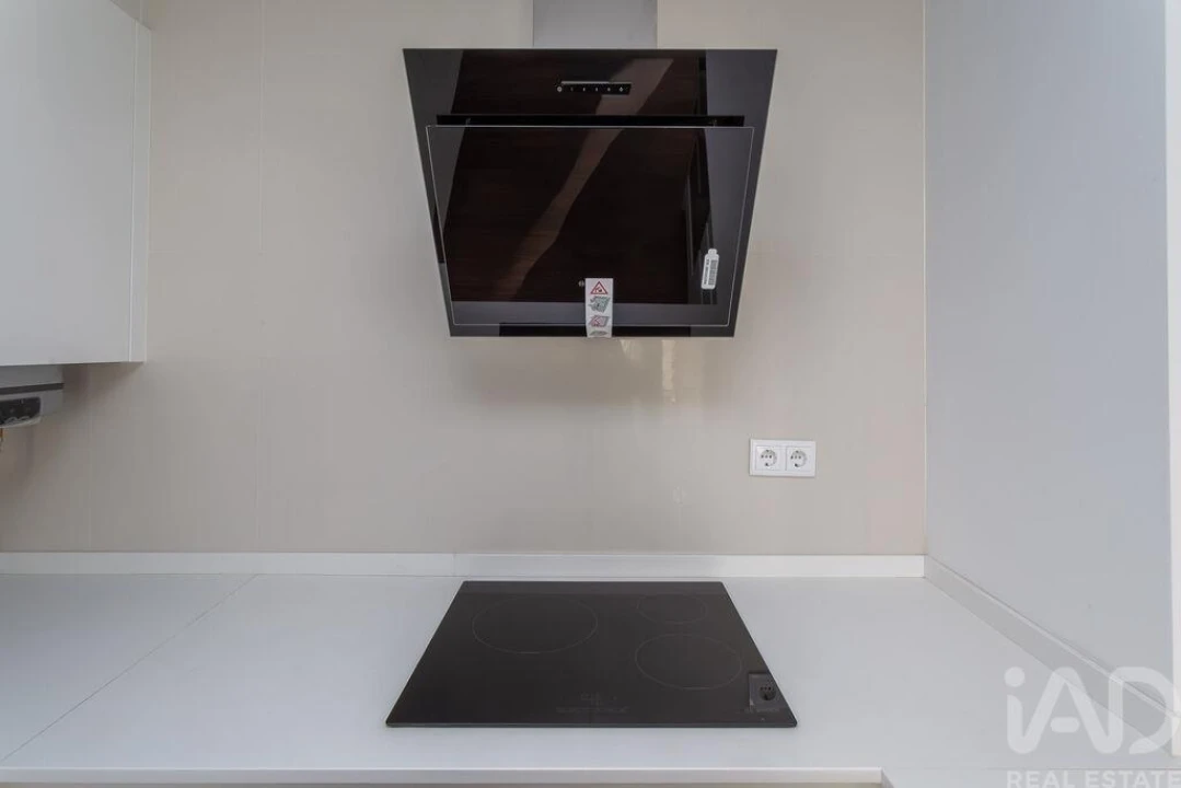 Apartamento T2 para Venda em Misericórdia Foto 10