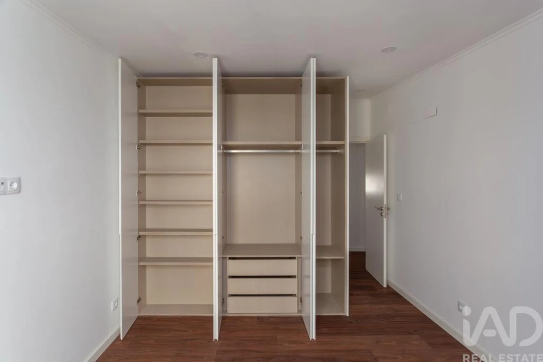 Apartamento T2 para Venda em Misericórdia Foto 25