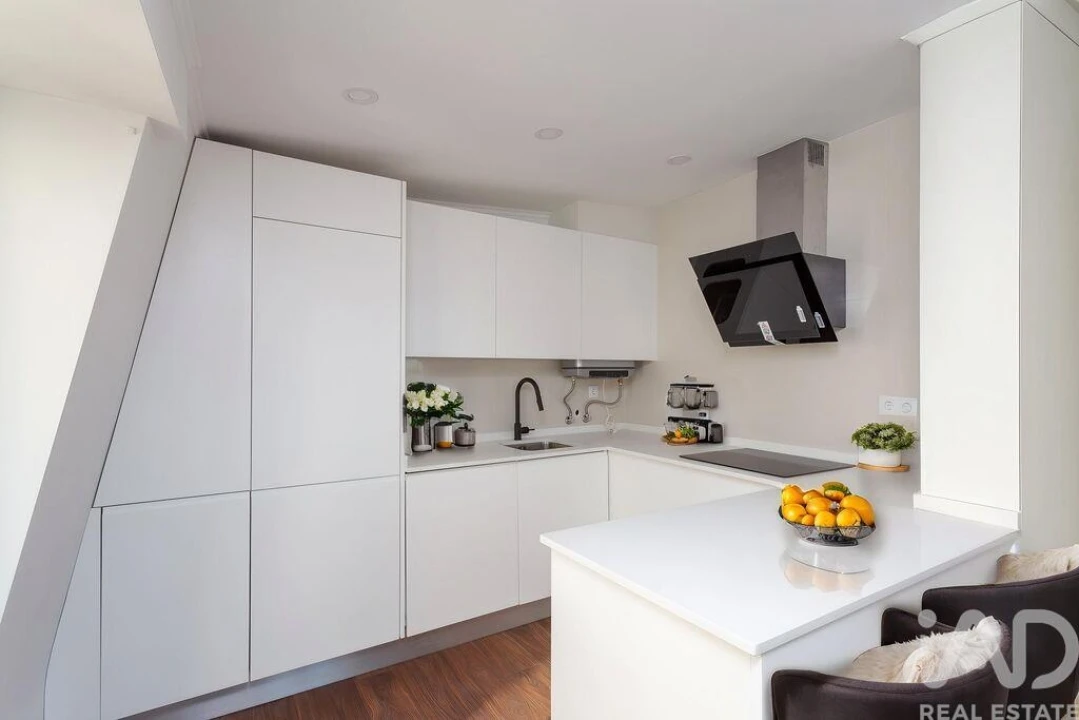 Apartamento T2 para Venda em Misericórdia Foto 6