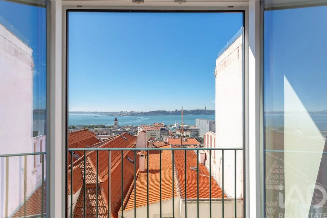 Apartamento T2 para Venda em Misericórdia Foto 27