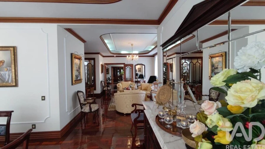 Moradia T4 para Venda em Relva Foto 7