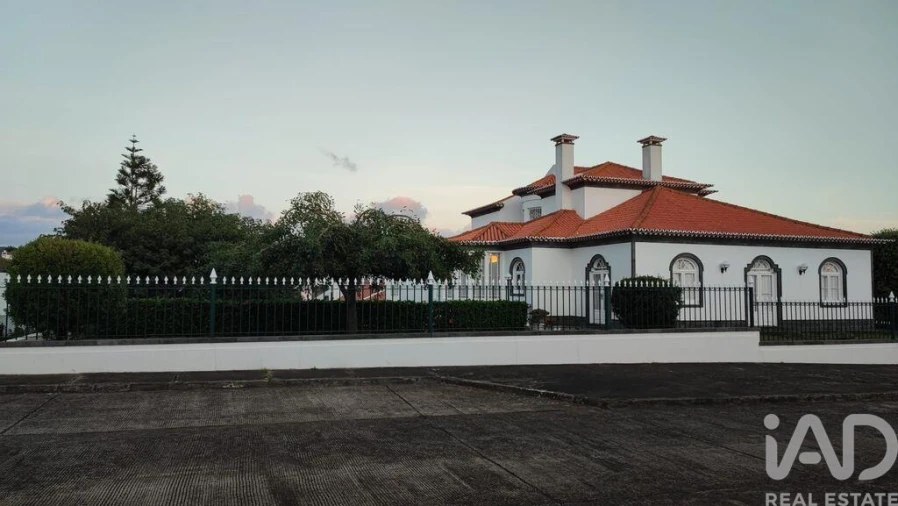 Moradia T4 para Venda em Relva