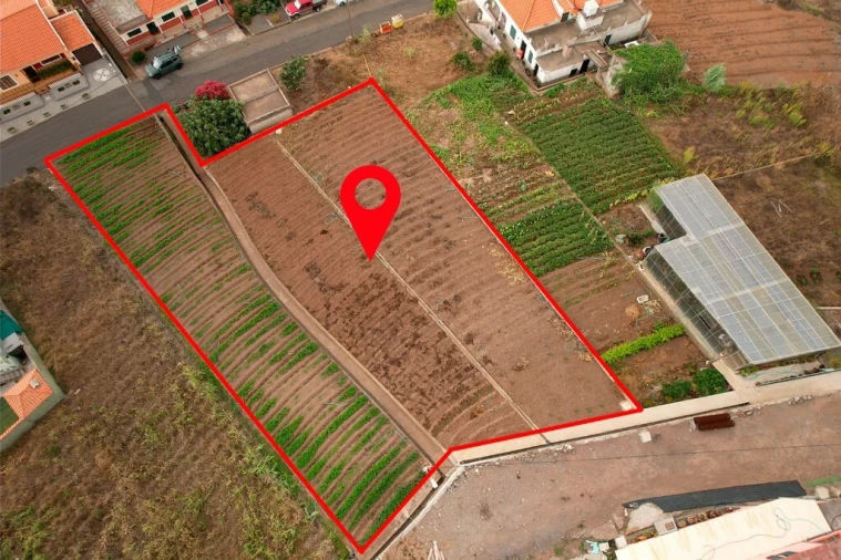 Terreno para Venda em Canhas Foto 17