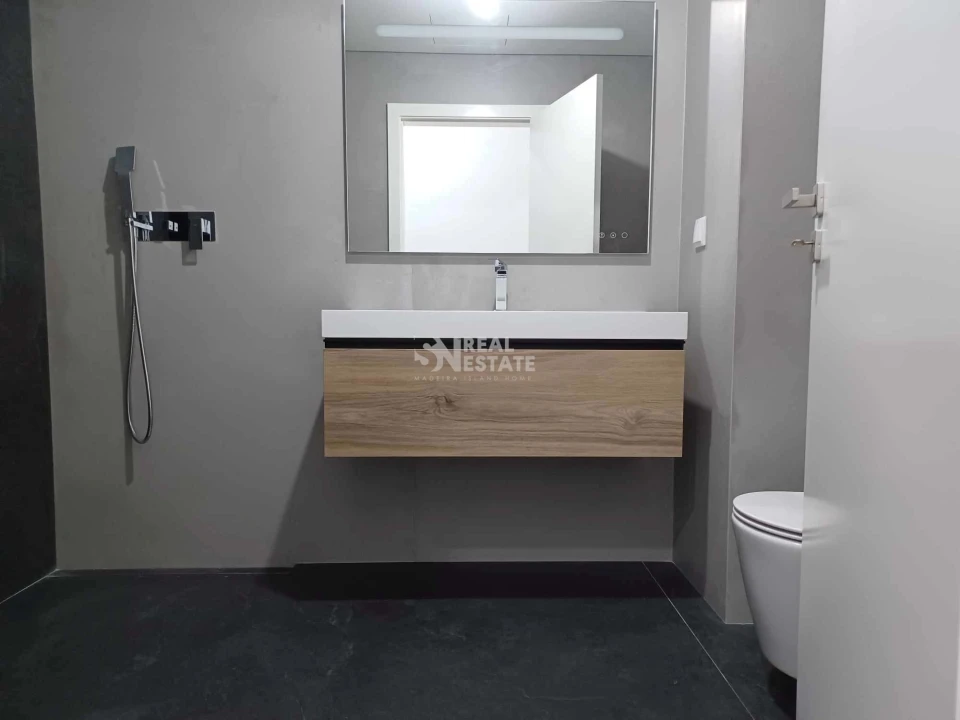 Apartamento T5 para Venda em Funchal (São Pedro) Foto 69