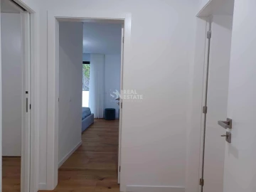 Apartamento T5 para Venda em Funchal (São Pedro)