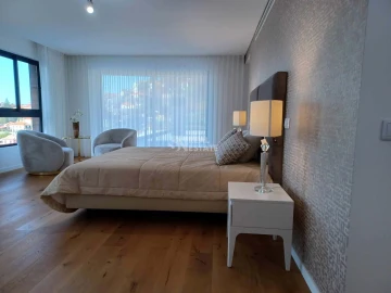 Apartamento T5 para Venda em Funchal (São Pedro)