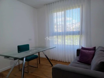 Apartamento T5 para Venda em Funchal (São Pedro)