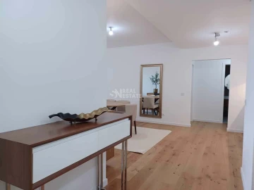 Apartamento T5 para Venda em Funchal (São Pedro)