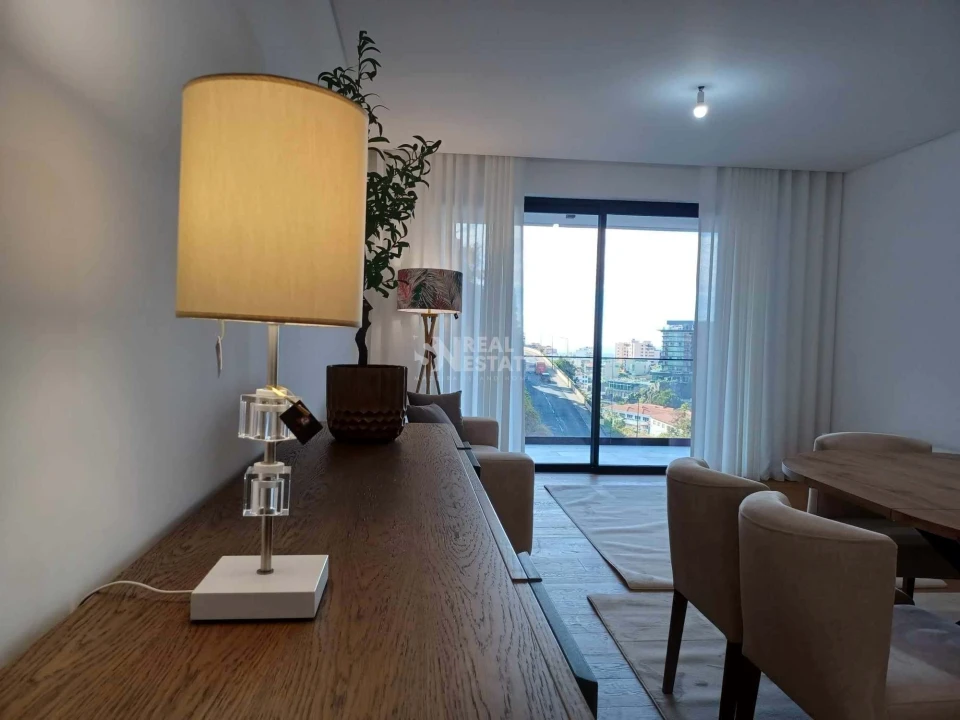Apartamento T5 para Venda em Funchal (São Pedro) Foto 51