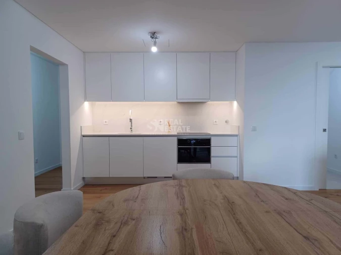 Apartamento T5 para Venda em Funchal (São Pedro) Foto 62