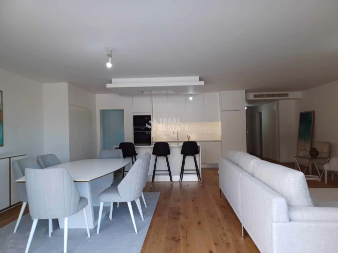 Apartamento T5 para Venda em Funchal (São Pedro) Foto 11