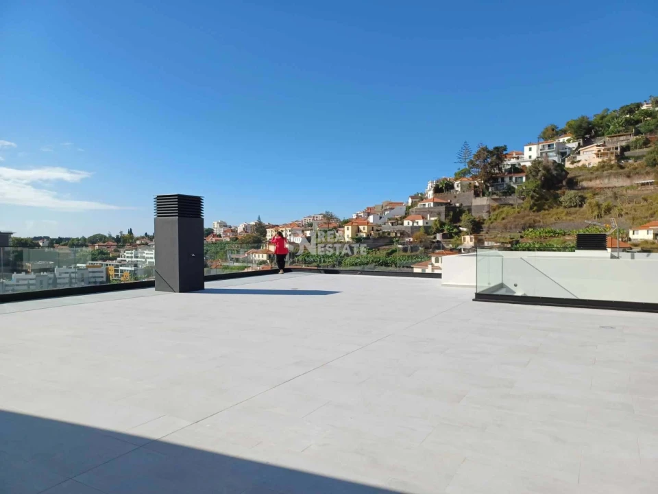 Apartamento T5 para Venda em Funchal (São Pedro) Foto 20