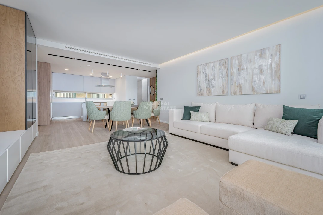 Apartamento T2 para Arrendamento em Funchal (São Pedro) Foto 18