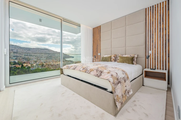 Apartamento T2 para Arrendamento em Funchal (São Pedro) Foto 2