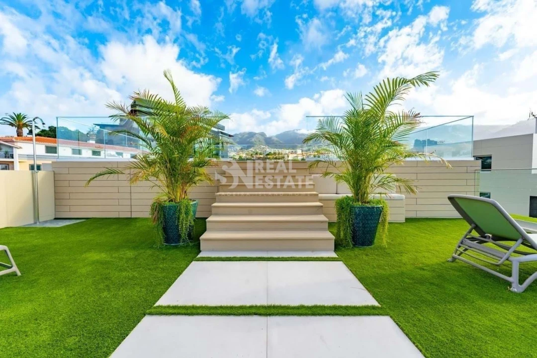 Apartamento T2 para Arrendamento em Funchal (São Pedro) Foto 34