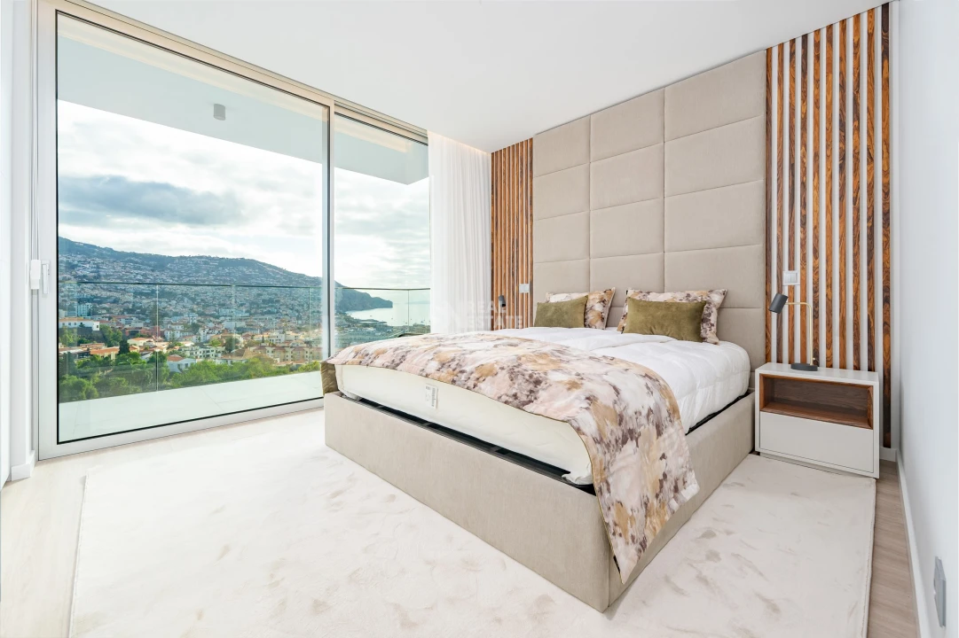 Apartamento T2 para Arrendamento em Funchal (São Pedro) Foto 1